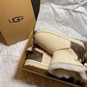 Mini Bailey Bow UGG boots w/ LV Monogram